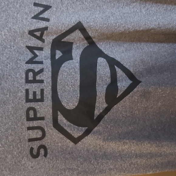 Gray Men's Superman Tshirt Size S - Picture 2 of 4